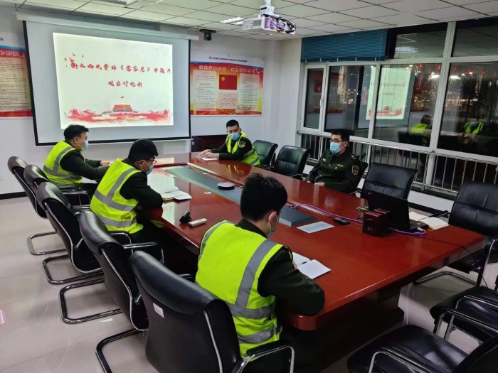 以案為(wèi)鑒 自警自省 衡水西收費站組織觀看反腐電(diàn)視專題片《零容忍》1